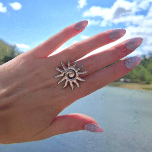 Découvrez la bague Soleil idéale pour offrir un cadeaux